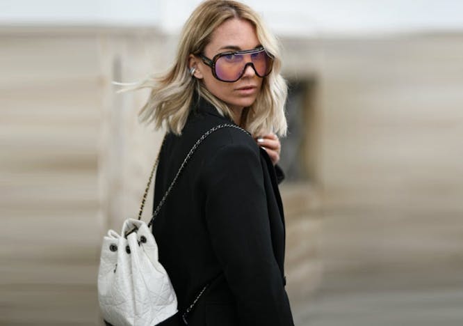 handbag accessories bag accessory person human clothing apparel female woman