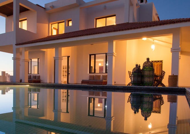 building housing villa house hotel water mansion resort